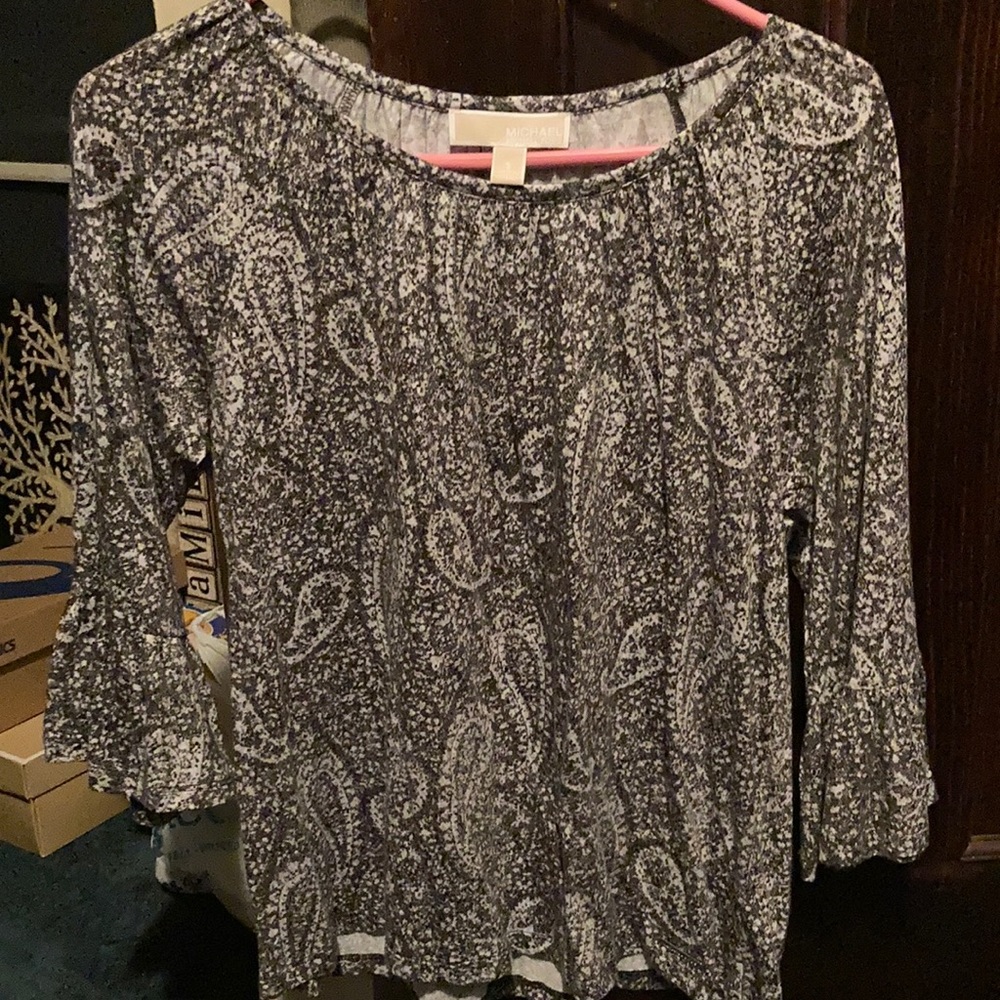 MK top with 3/4 flair sleeve